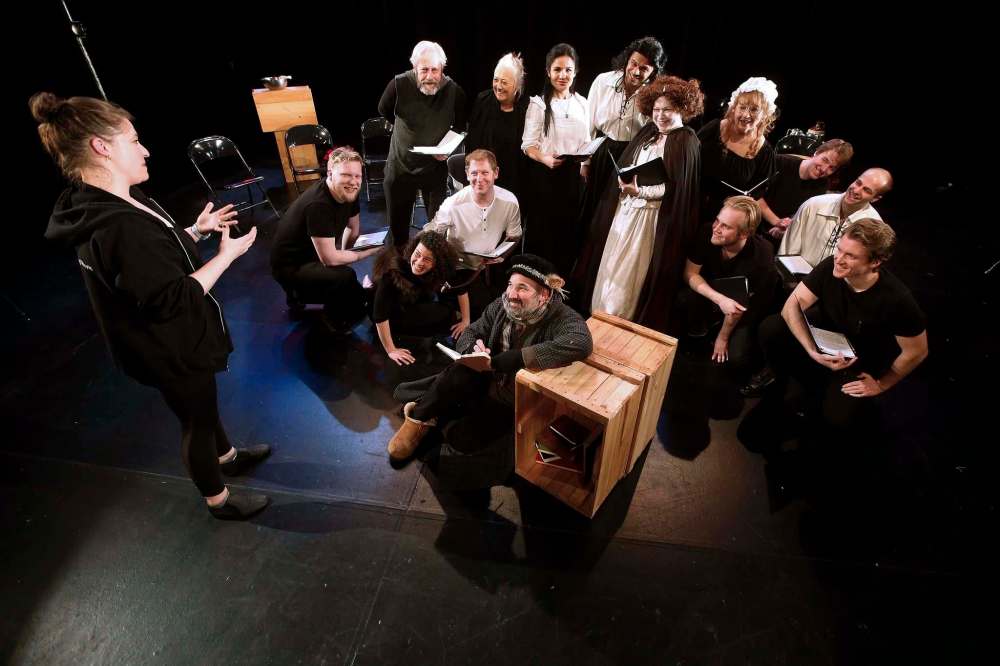 Katie German (left), director of Elizabeth Rex, says a six-day work week allows actors to immerse themselves in a role, but requires them to give up everything else. (John Woods / Winnipeg Free Press)