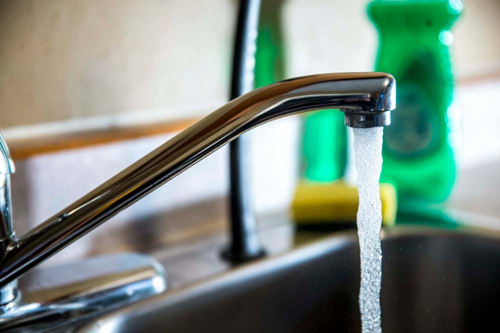 The average residential customer will pay about $30 to $35 more annually over the next four years. (Mikaela MacKenzie / Winnipeg Free Press files)