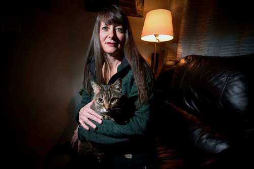JOHN WOODS / WINNIPEG FREE PRESS
Mary Schultz is a cancer patient who had the virus that causes cervical cancer and fought recurring cancer for 12 years.