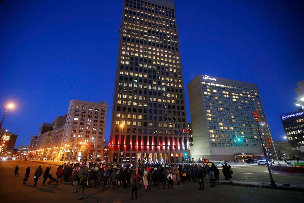 JOHN WOODS / WINNIPEG FREE PRESS FILES
People from different Indigenous, environmental and social justice groups organizations gather at Portage and Main and other locations in downtown Winnipeg to shut down traffic in solidarity with Wet’suwet’en in B.C. on Feb. 10.