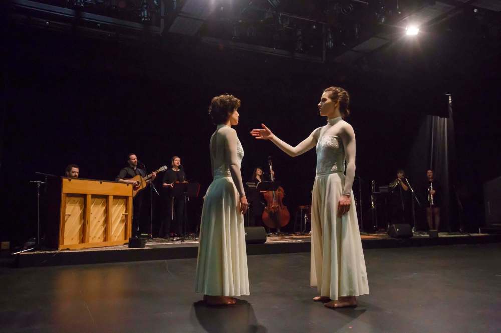 Dancers Alexandra Garrido (left) and Carol-Ann Bohrn share the stage with eight musicians. (Mike Deal / Winnipeg Free Press)