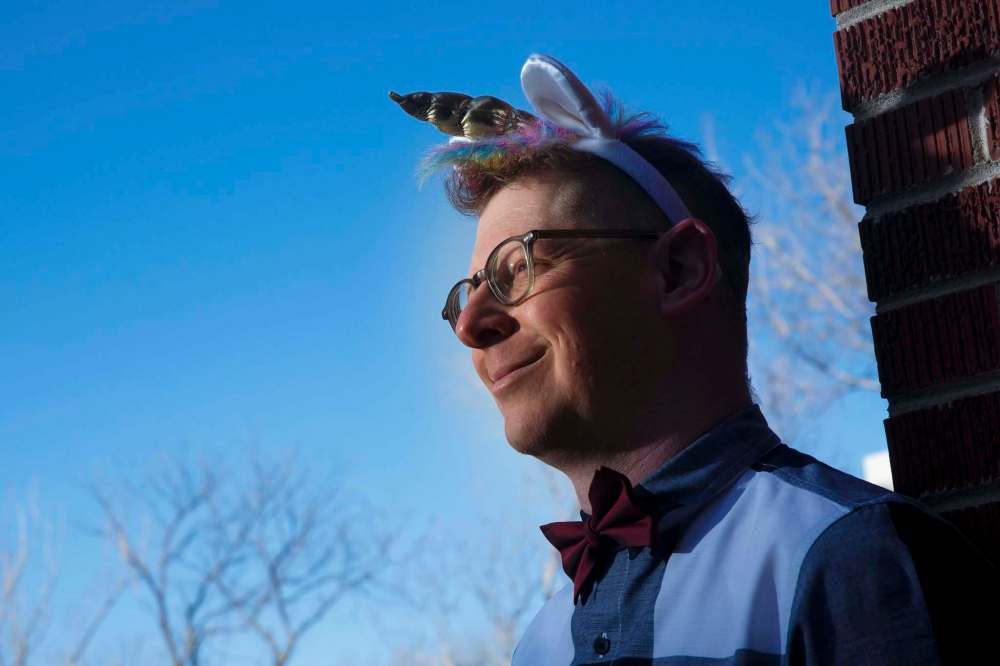 MIKE DEAL / WINNIPEG FREE PRESS
Ari Weinberg, artistic director of Winnipeg Jewish Theatre, shows off his unicorn horn as he rides out the pandemic.