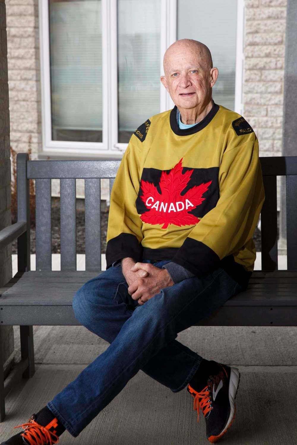MIKE DEAL / WINNIPEG FREE PRESS
Steve Perkins, grandson of Falcons player Haldor Halderson, in a replica Falcons jersey.