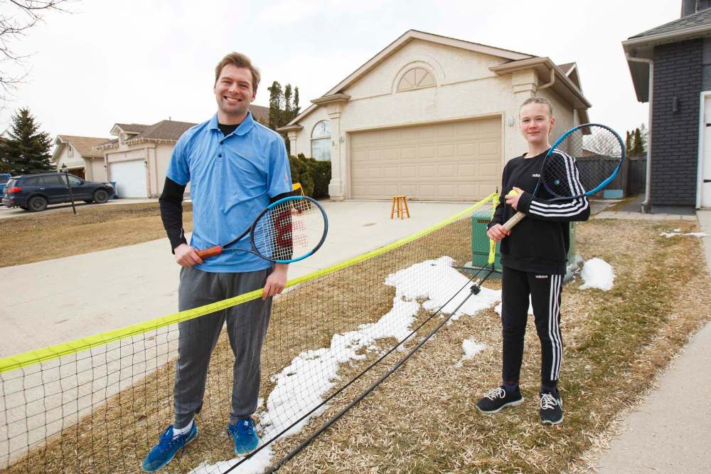 MIKE DEAL / WINNIPEG FREE PRESS
Kylar and Oros are maintaining fitness programs at home.