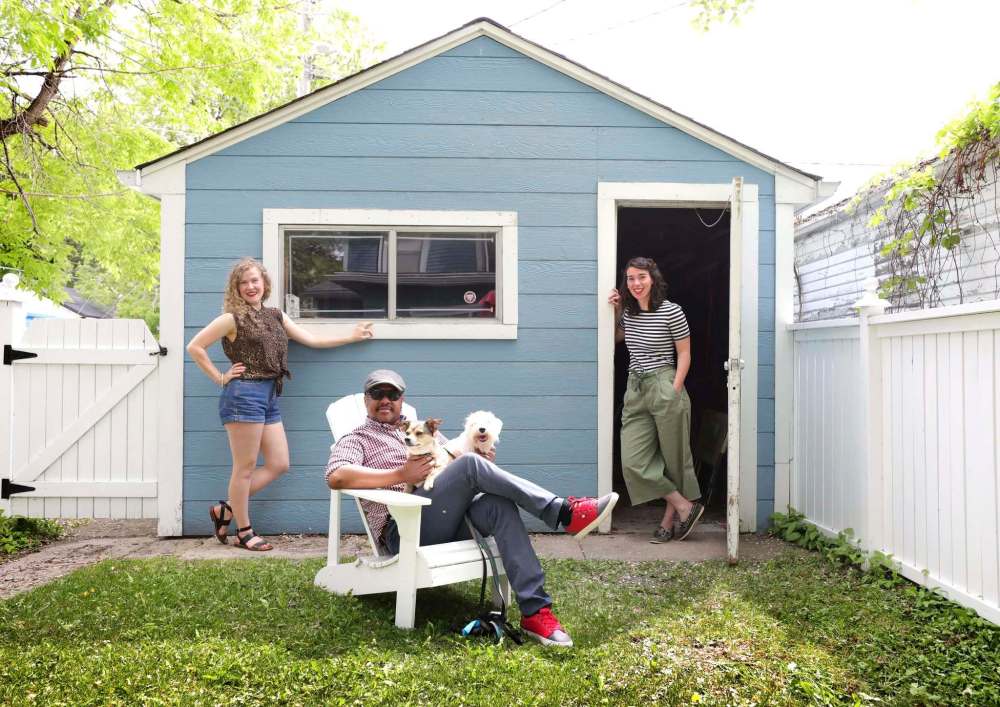RUTH BONNEVILLE / WINNIPEG FREE PRESS
From left: Gwen Collins, Ray Strachan and Andrea Del Campo have created Well.net, a streaming series looking at life during a pandemic.