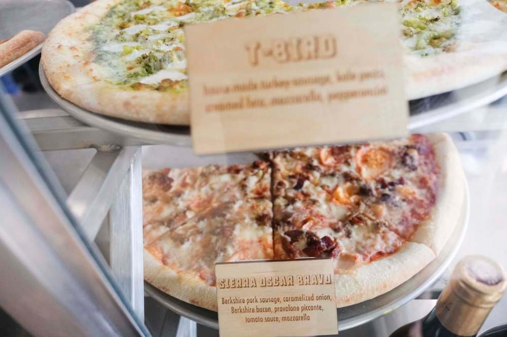 Daniel Crump / Winnipeg Free Press Files
Wall Street Slice is allowing some dine-in patrons, but all of its pizzas are available for takeout.