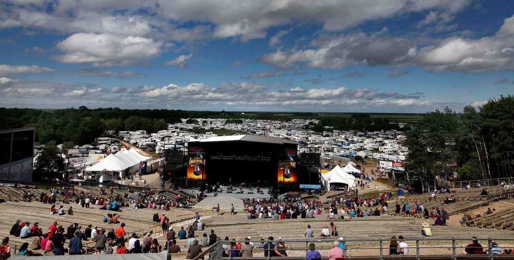 PHIL HOSSACK / WINNIPEG FREE PRESS files
The Selo Ukrainia site in Dauphin offers a panoramic view from the top of the grandstand at the mainstage.