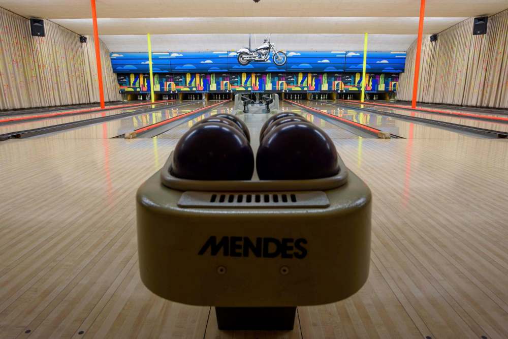 The Harley Davidson Motorcycle that sits above the lanes at Roxy Lanes bowling alley was originally in the Nor-Villa Hotel, owned by Rob Gauthier’s brother. The 2003 Softail Deuce still ran when it was strung up with industrial cables. (Jesse Boily / Winnipeg Free Press)