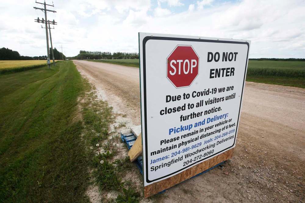 JOHN WOODS / WINNIPEG FREE PRESS
The three colonies that are affected have gone into a self-imposed isolation and have limited travel to essential trips only.