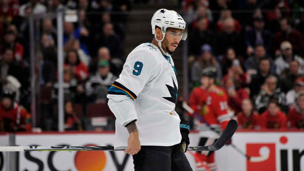 Paul Beaty / Associated Press files
Former Jets forward Evander Kane should be the favourite for the King Clancy Memorial Trophy.