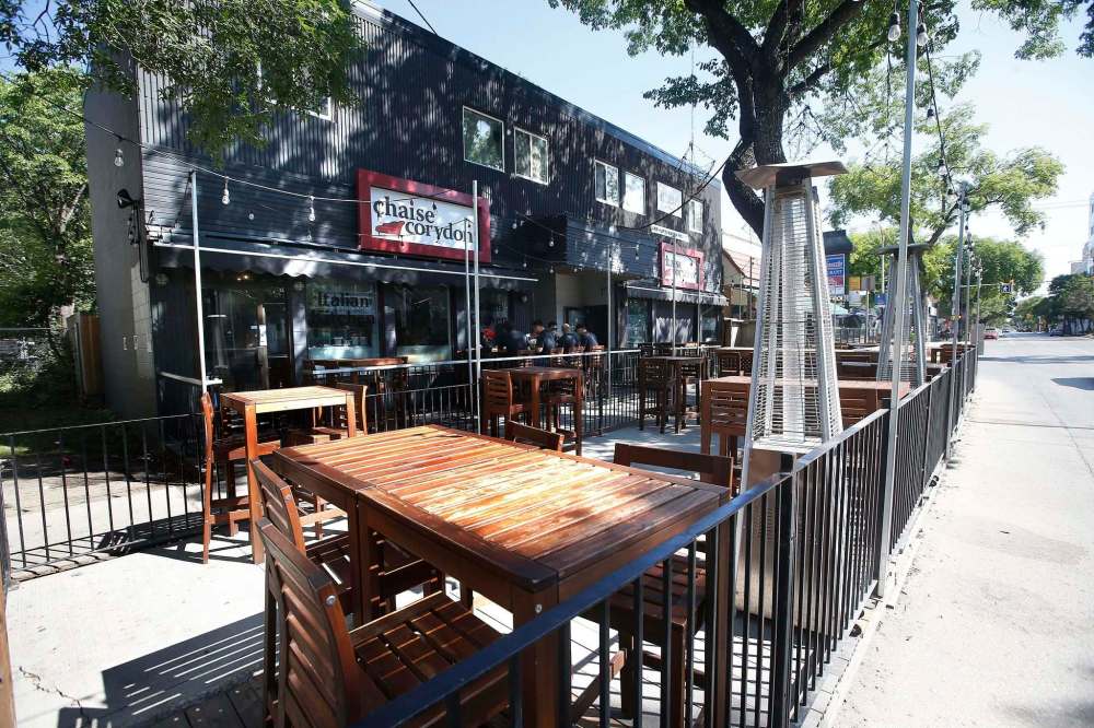 JOHN WOODS / WINNIPEG FREE PRESS FILES
Shea Ritchie, the owner of Chaise Corydon, said he received the order around 5 p.m. on Friday. The document states that a health hazard exists or might exist at Chaise Corydon.