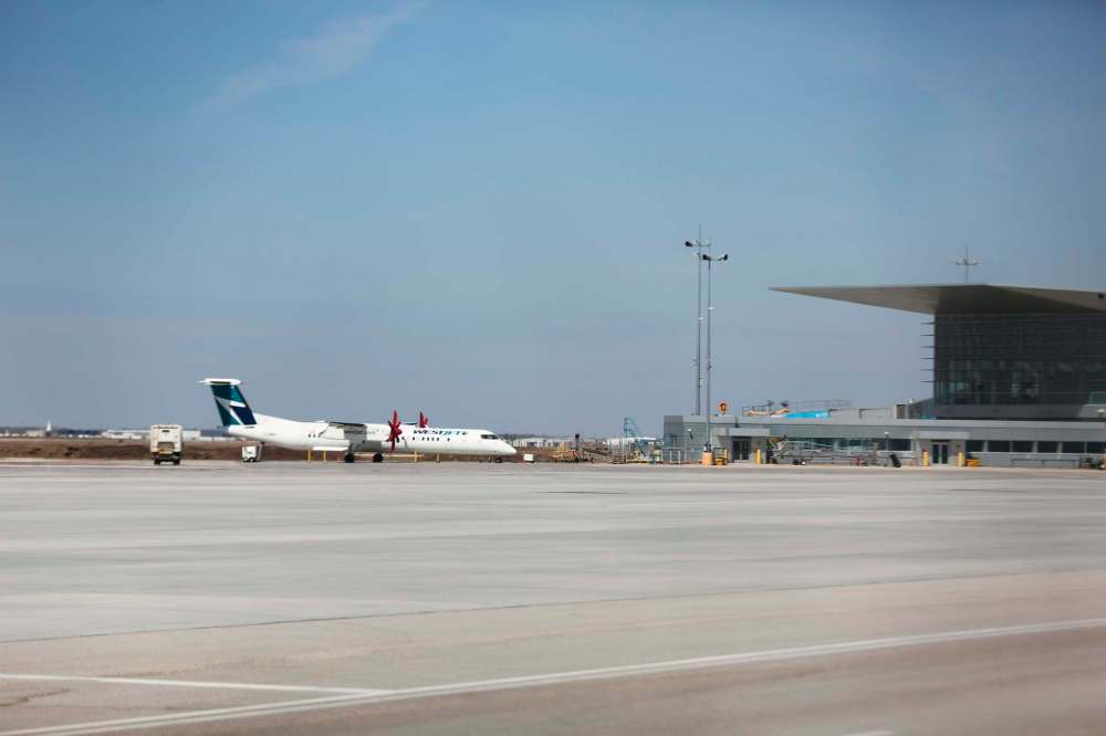 MIKE DEAL / WINNIPEG FREE PRESS Files
Richardson International is Canada’s seventh busiest airport by passenger count, the country’s top dedicated freighter airport by number of flights and third highest in daily air cargo tonnage.