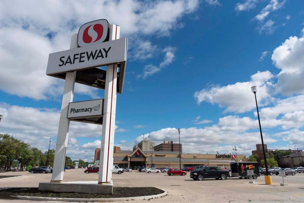 JESSE BOILY / WINNIPEG FREE PRESS People will not be able to shop for goods at the stores undergoing renovations, but the pharmacies will remain open.