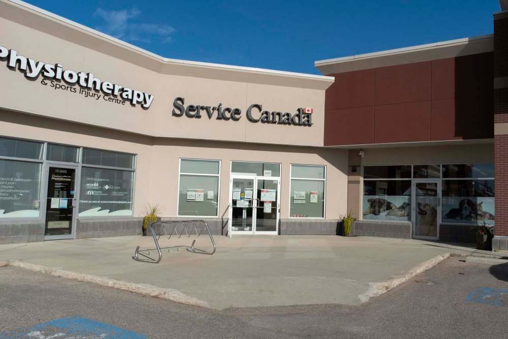 JESSE BOILY / WINNIPEG FREE PRESS
The Winnipeg Rivergrove Service Canada Centre has been closed since March 30.