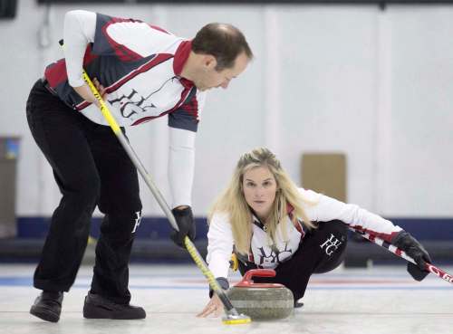 Frank Gunn / Canadian Press files
Jennifer Jones and her husband, Brent Laing, combined forces to win a mixed doubles event in Kitchener-Waterloo, Ont., over the weekend