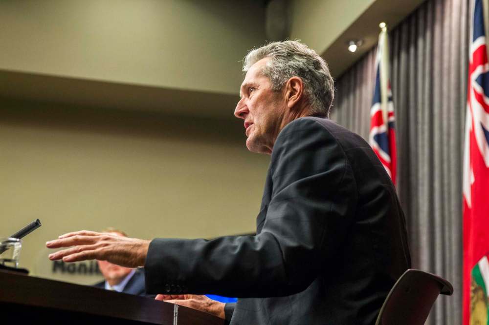 MIKAELA MACKENZIE / WINNIPEG FREE PRESS
Premier Brian Pallister speaks to the media at the Manitoba Legislative Building in Winnipeg on Tuesday, Sept. 29, 2020. For Larry Kusch story.
Winnipeg Free Press 2020