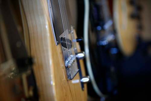 Guitar sales have skyrocketed during the pandemic. (John Woods / WInnipeg Free Press)