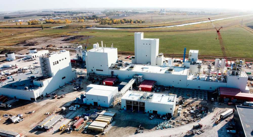 Roquette's new plant in Portage la Prairie will process 125,000 metric tonnes of yellow peas annually when at capacity (CNW Group/Roquette)