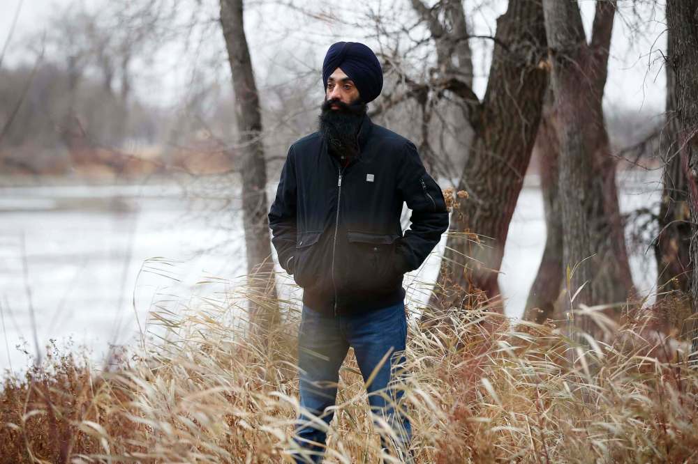JOHN WOODS / WINNIPEG FREE PRESS
Local photographer Prabhjot Singh was selected for The Other Hundred Healers, an international project featuring heroes of the pandemic.