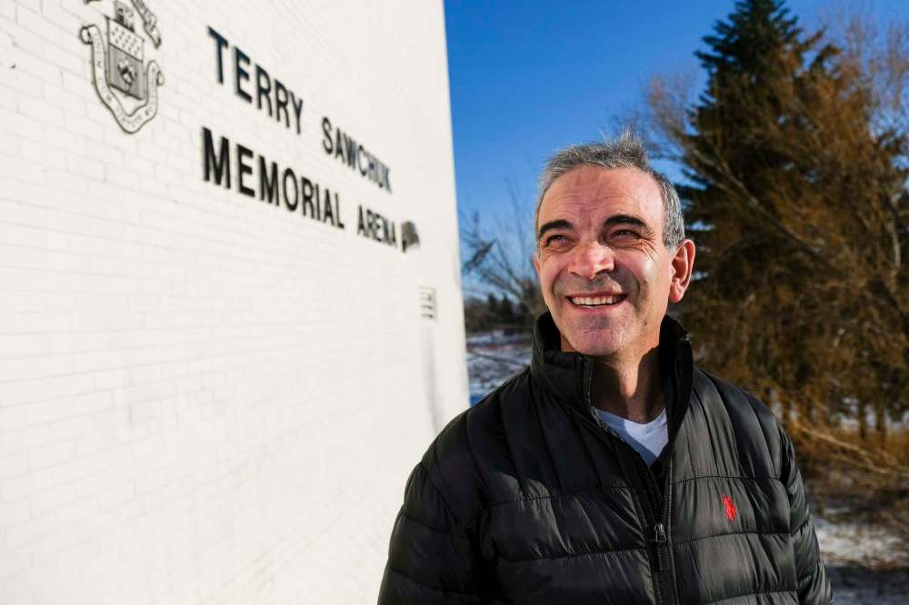 Daniel Crump / Winnipeg Free Press
Bruno Zarrillo, a former star player with the River East Royal Knights of the MMJHL, stands outside the Terry Sawchuk Memorial Arena.