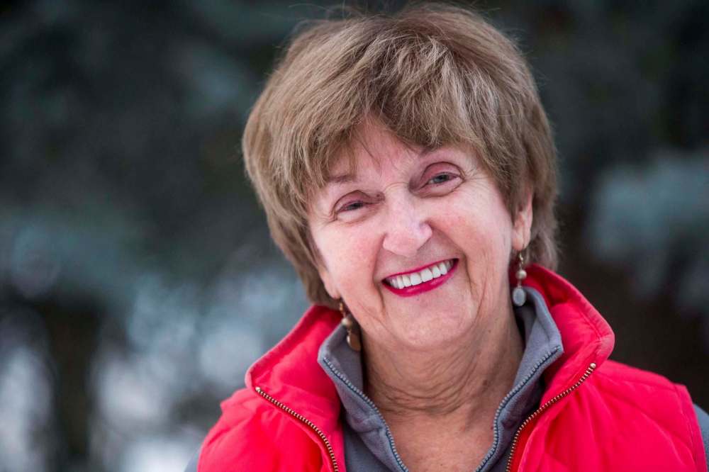 MIKAELA MACKENZIE / WINNIPEG FREE PRESS
Frances Ferguson, who has worked 40 years as an ICU nurse at Health Sciences Centre and is getting vaccinated on Thursday morning, poses for a portrait in Winnipeg on Wednesday, Dec. 16, 2020. For Melissa Martin story.
Winnipeg Free Press 2020