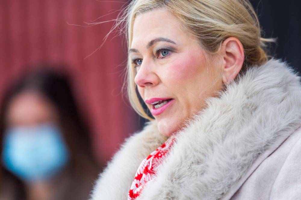 MIKAELA MACKENZIE / WINNIPEG FREE PRESS FILES
Families Minister Rochelle Squires attributed the drop number of newborns taken into foster care to a reform that unpegged child-welfare funding amounts from the number of children taken into care.