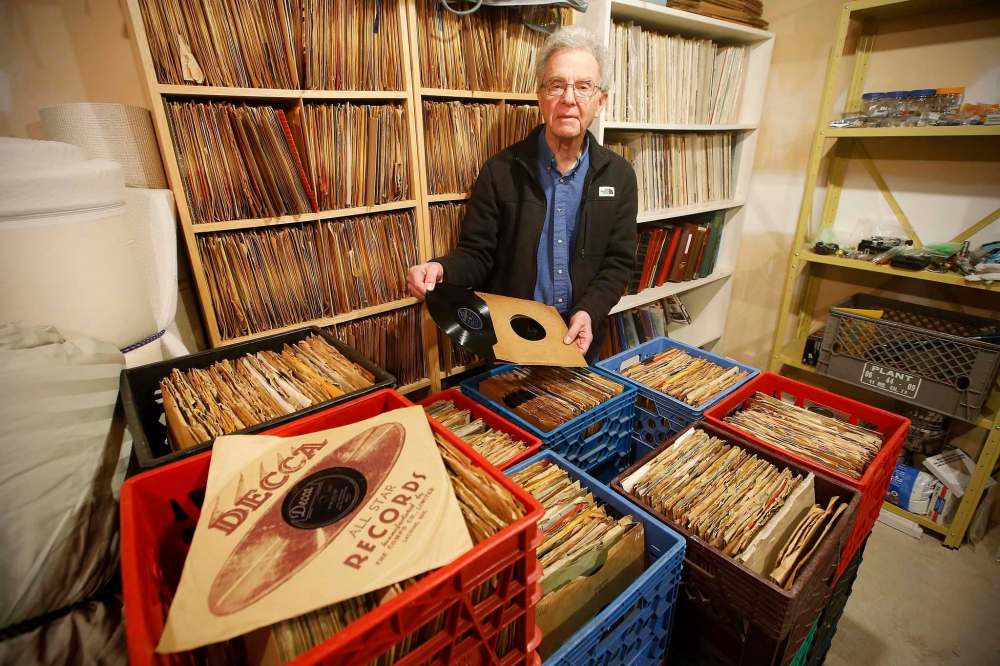It's the thrill of the hunt that has kept Perlmutter building his collection of thousands of 78 r.p.m. records. (John Woods / Winnipeg Free Press)