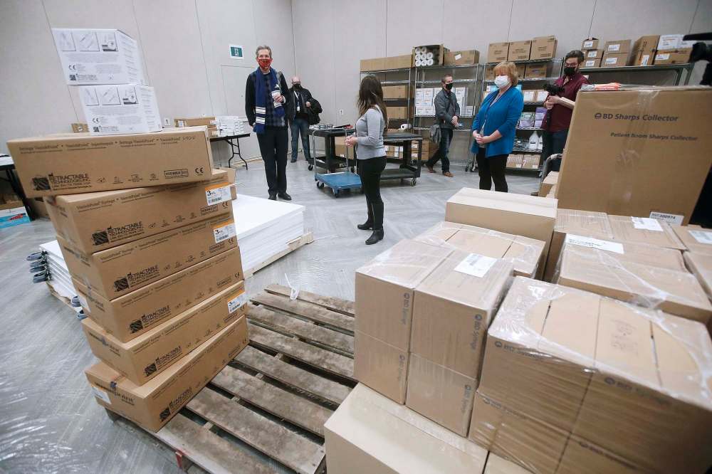 THE CANADIAN PRESS/John Woods
The Pallister government regularly calls on the federal government to speed up vaccine delivery, a puzzling demand since figures show this province is slow in moving the vaccine it already has.