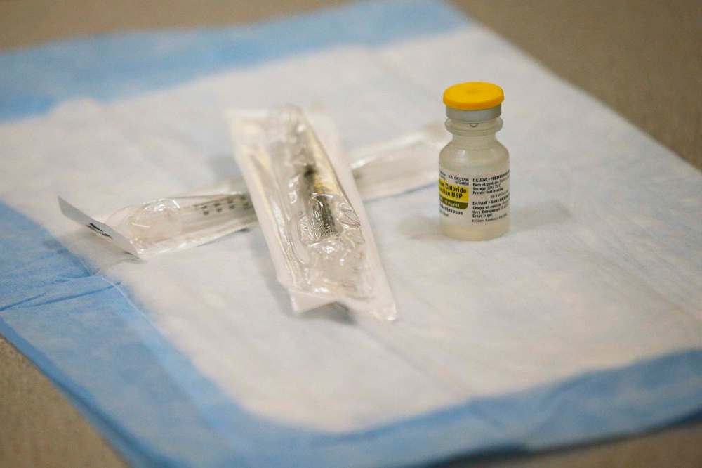 THE CANADIAN PRESS/John Woods
Manitoba's rollout of its vaccine supply has been alarmingly slow.