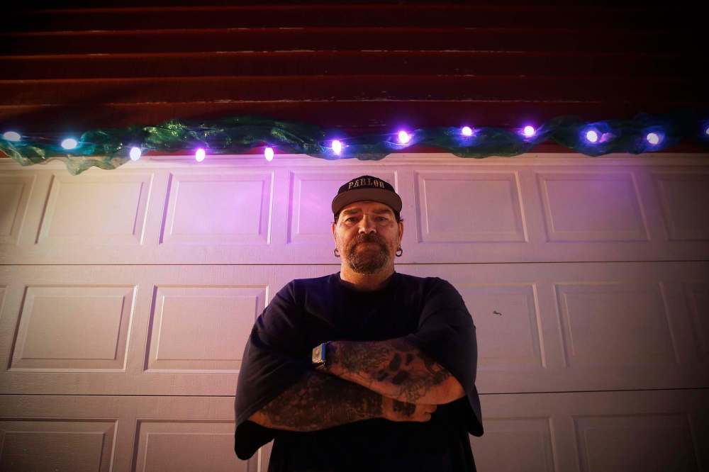 JOHN WOODS / WINNIPEG FREE PRESS
Phil McLellan has received two tickets from health inspectors for opening his tattoo shop during COVID-19 restrictions.