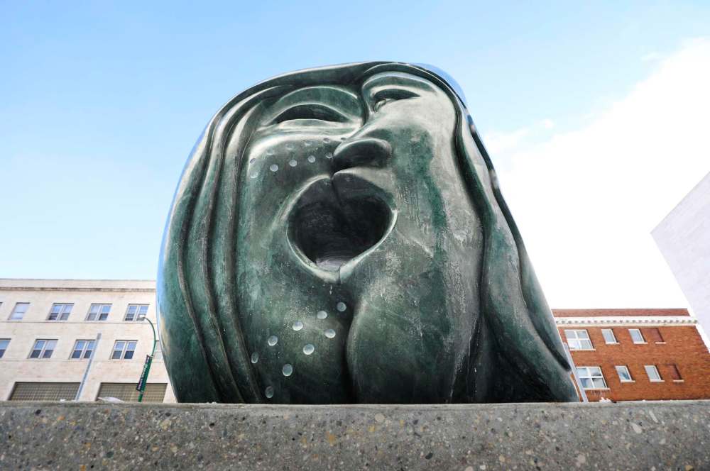 RUTH BONNEVILLE / WINNIPEG FREE PRESS
A Verde Guatemala marble carving by Inuit artist Goota Ashoona celebrates the light of Qaumajuq, the Inuit art centre.
