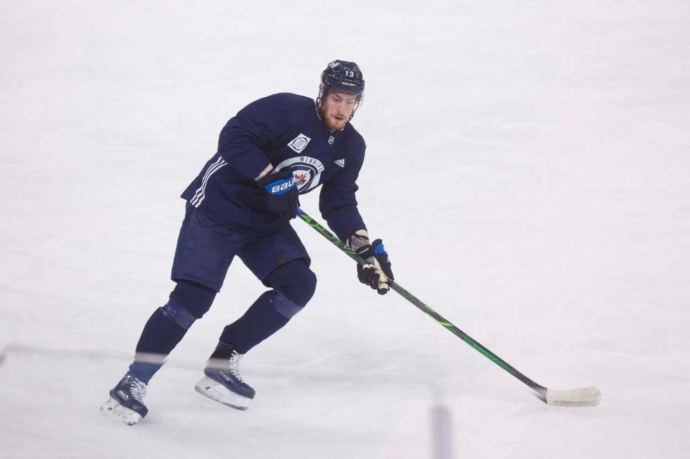 MIKE DEAL / WINNIPEG FREE PRESS
Dubois is going to have a far better supporting cast here in Winnipeg than he did with the Columbus Blue Jackets.