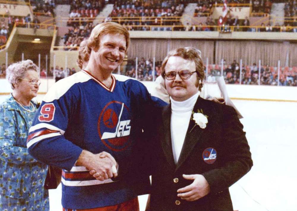 SUPPLIED
Ron Bunio with Winnipeg Jets’ Bobby Hull.