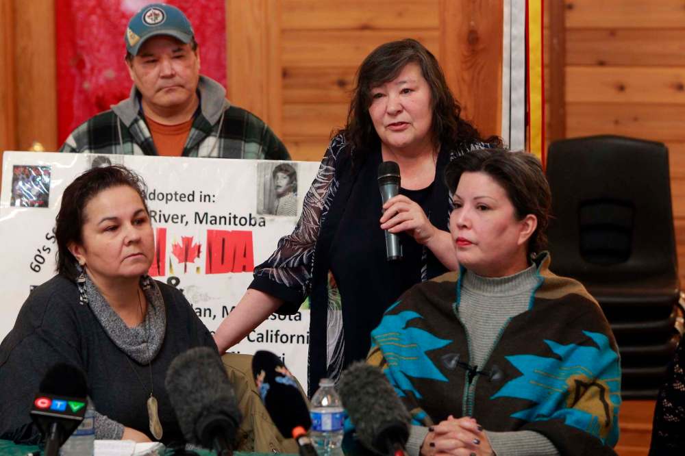 BORIS MINKEVICH / WINNIPEG FREE PRESS files
Survivors of the ’60s Scoop, Jocelyn Bourbonnais (from left), Harold Joseph Longclaws, Carla Williams-Prince and Coleen Rajotte at Thunderbird House in Winnipeg in 2018.
