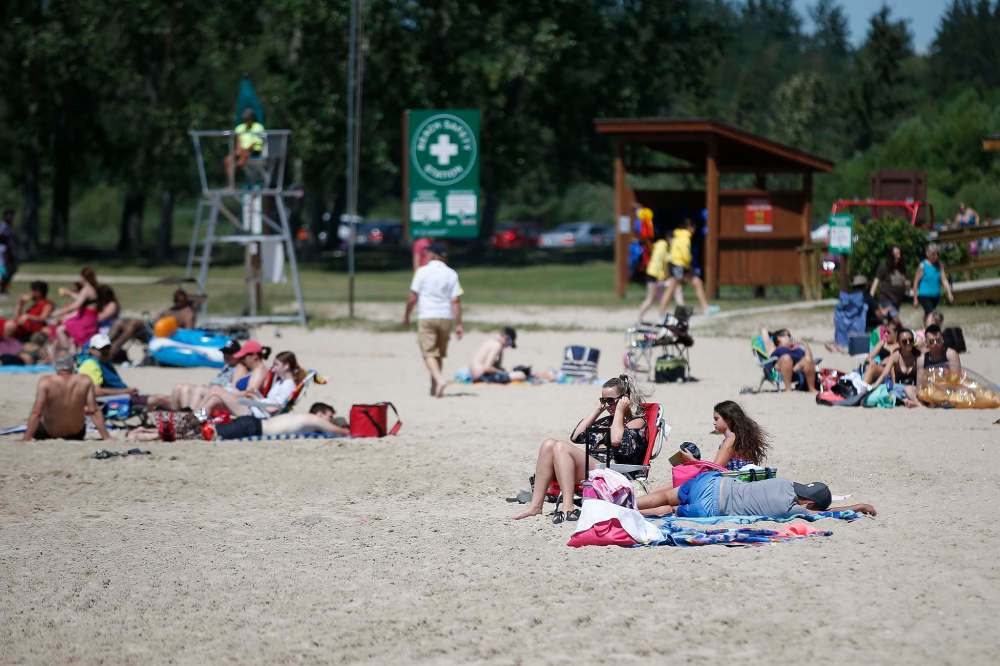 JOHN WOODS / WINNIPEG FREE PRESS
Beach-goers still practised social distancing, but the month felt like it was from a pre-pandemic world.