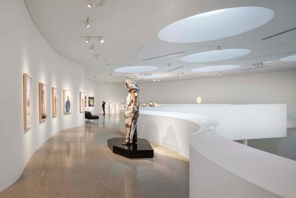 Lindsay Reid photo
Qilak, Main Inuit Gallery.
