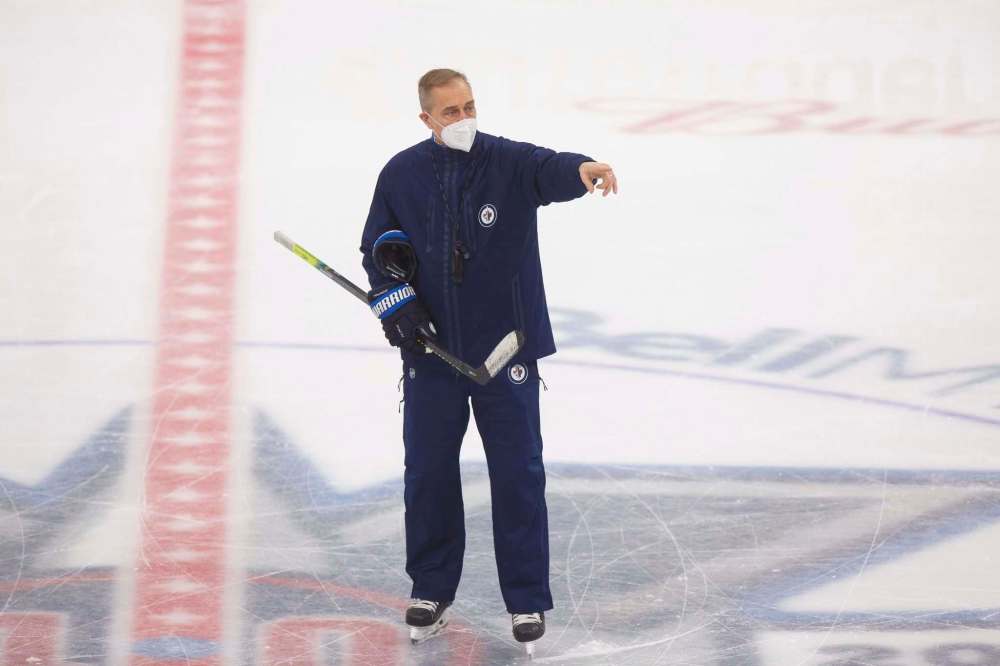 MIKE DEAL / WINNIPEG FREE PRESS
Just last week, with the Jets down a goal to Edmonton, Maurice had his fourth-line on the ice with less than three minutes to play.