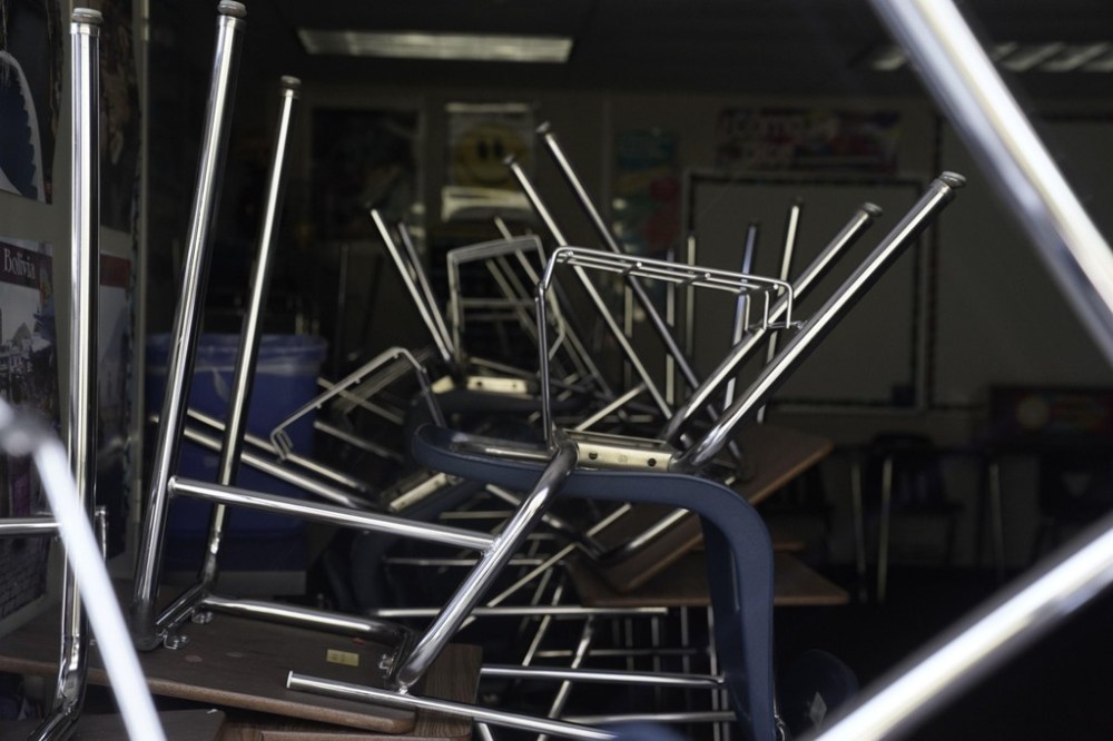 Bloomberg Bloomberg
If schools enter the critical phase, there would be no need for an extended closure of schools after Christmas since the majority of students would be learning at home. (Bing Guan / Bloomberg files)