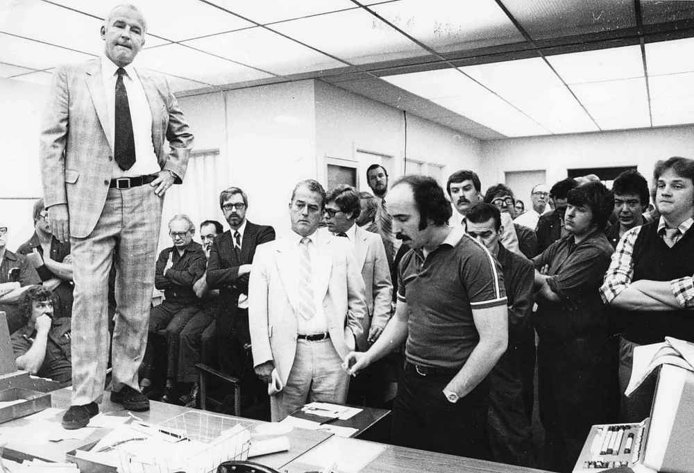The Winnipeg Tribune Ceases Publication. Wednesday, August 27, 1980. Southam Pres. Gordon Fisher stands on desk.