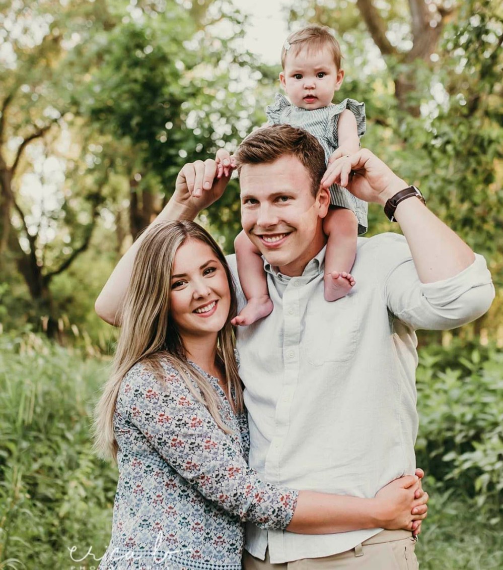 Erica Lo Photography
Former MMJHL player Mackenzie Acheson, pictured with wife Amy and daughter Annie, is now a doctor and a married father.