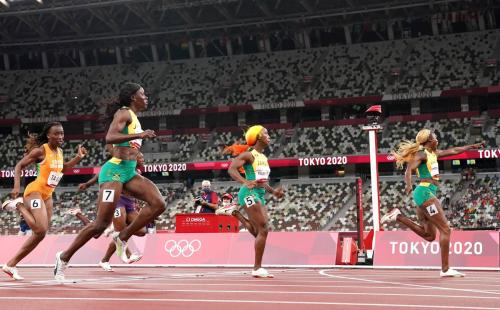Martin Rickett - PA Images - GETTY IMAGES
Jamaica's Elaine Thompson-Herah wins the women's 100-metre final at Olympic Stadium.