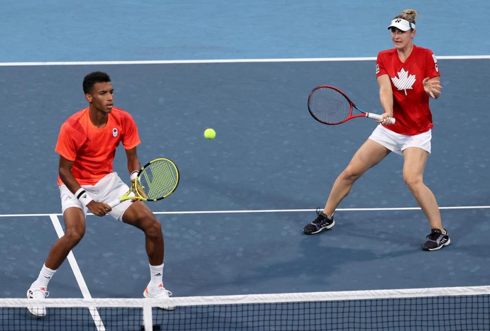 Clive Brunskill - GETTY IMAGES
Canadians Félix Auger-Aliassime and Gabriela Dabrowski had a short stay in the mixed doubles of the Tokyo tennis tournament, losing in the first round to Greece’s Stefanos Tsitsipas and Maria Sakkari.