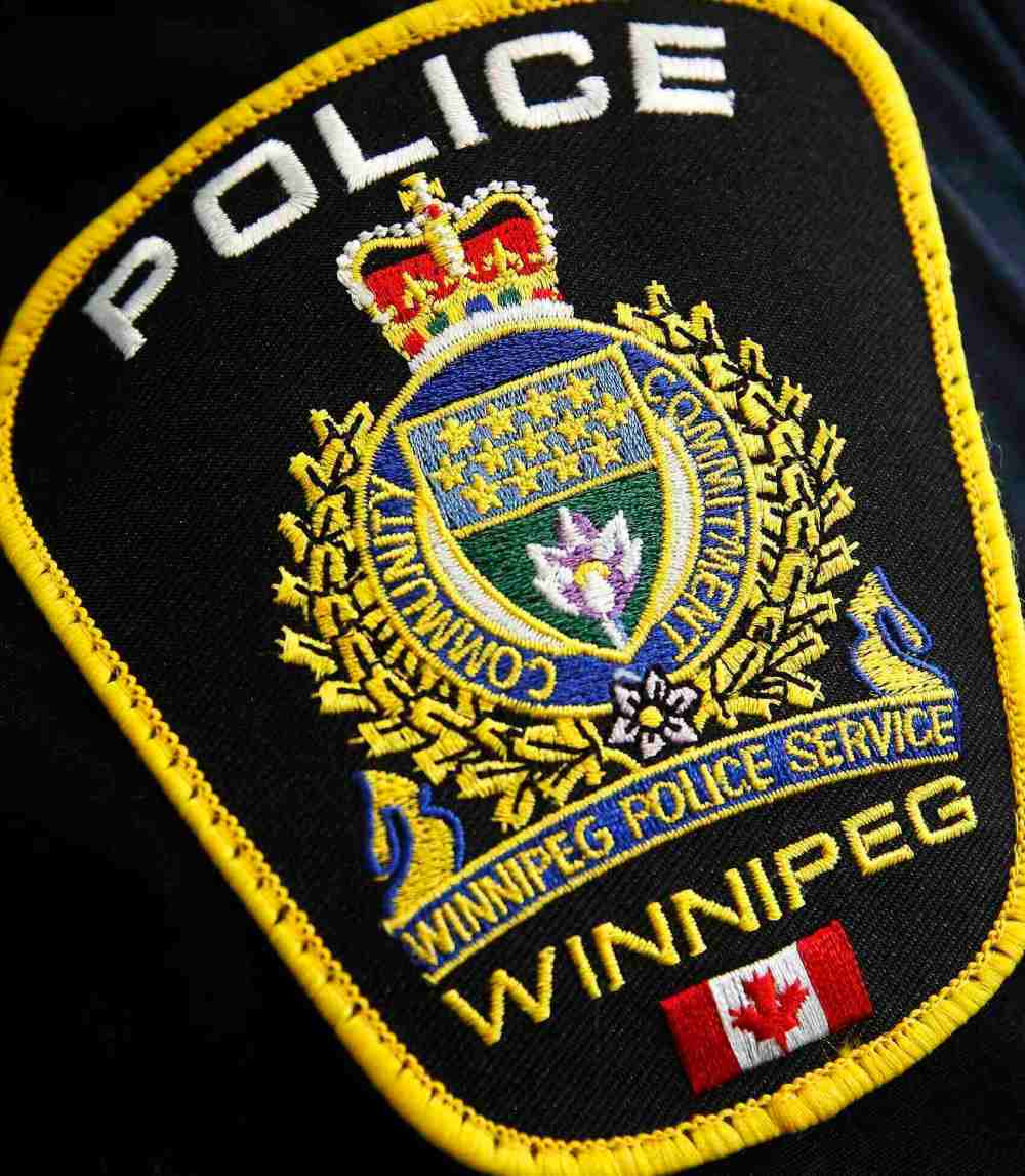 CP
Two community workers have filed a complaint with the Winnipeg Police Service, saying they witnessed officers berating and swearing at a woman who was attempting to hang herself on the Redwood Bridge.
THE CANADIAN PRESS FILES/John Woods
