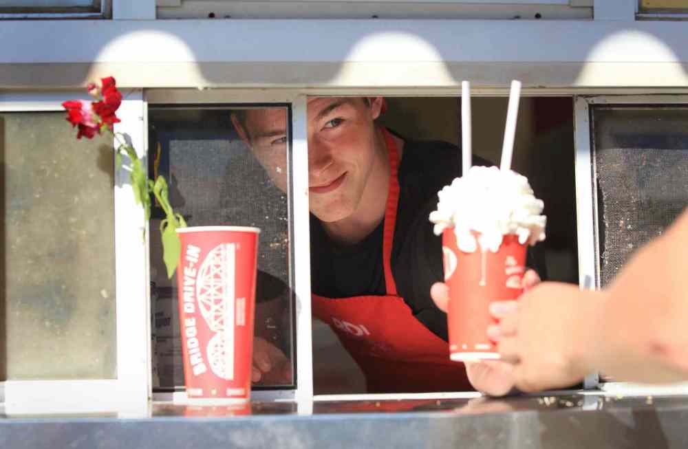 Grade 11: When he's not at school or playing hockey, Jesse works at the Bridge Drive Inn. (Ruth Bonneville / Winnipeg Free Press)