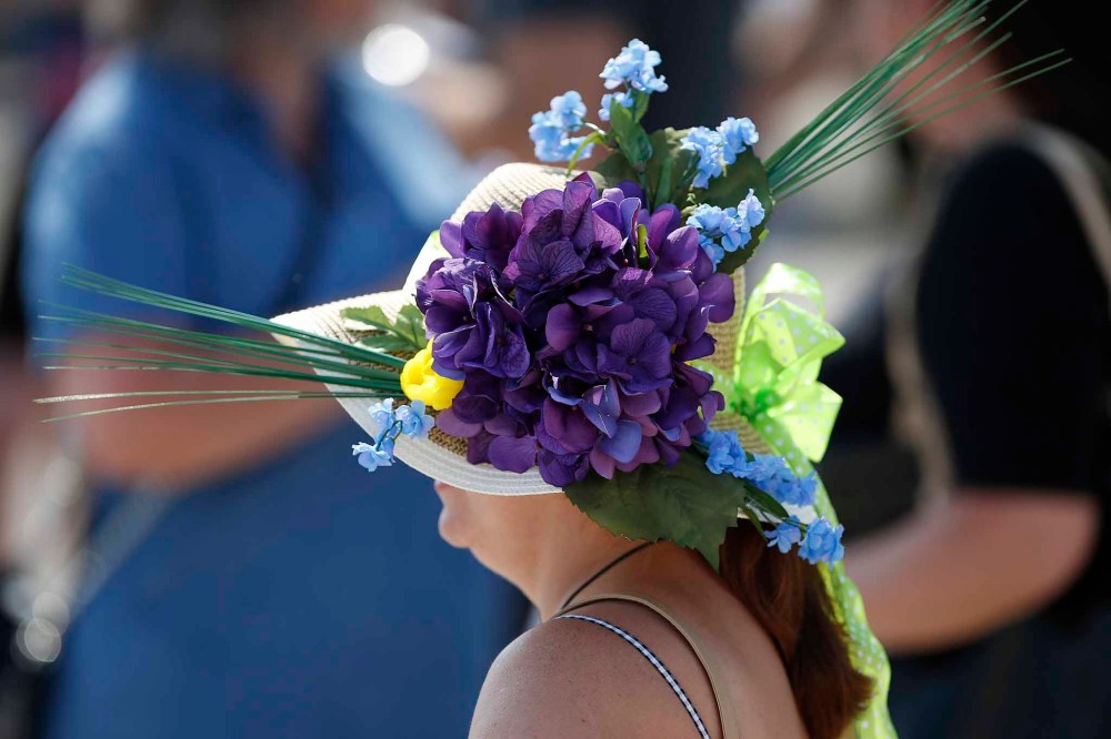 Funny, few appear to wear derby-style hats to the derby...