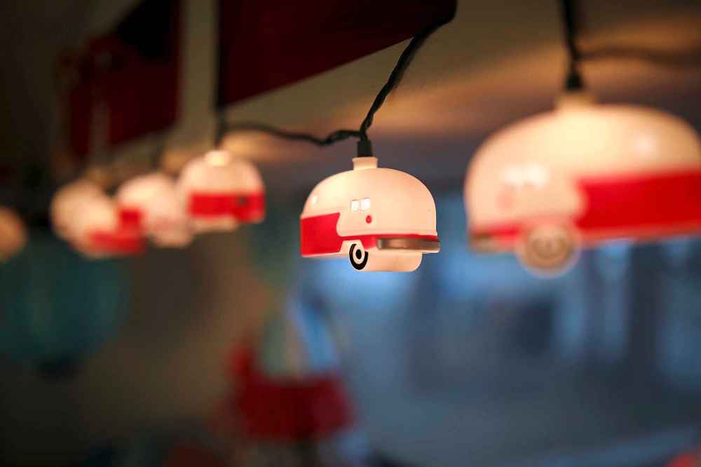 Little Boler camper lights decorate the inside of McKay's trailer. (Tim Smith / The Brandon Sun)