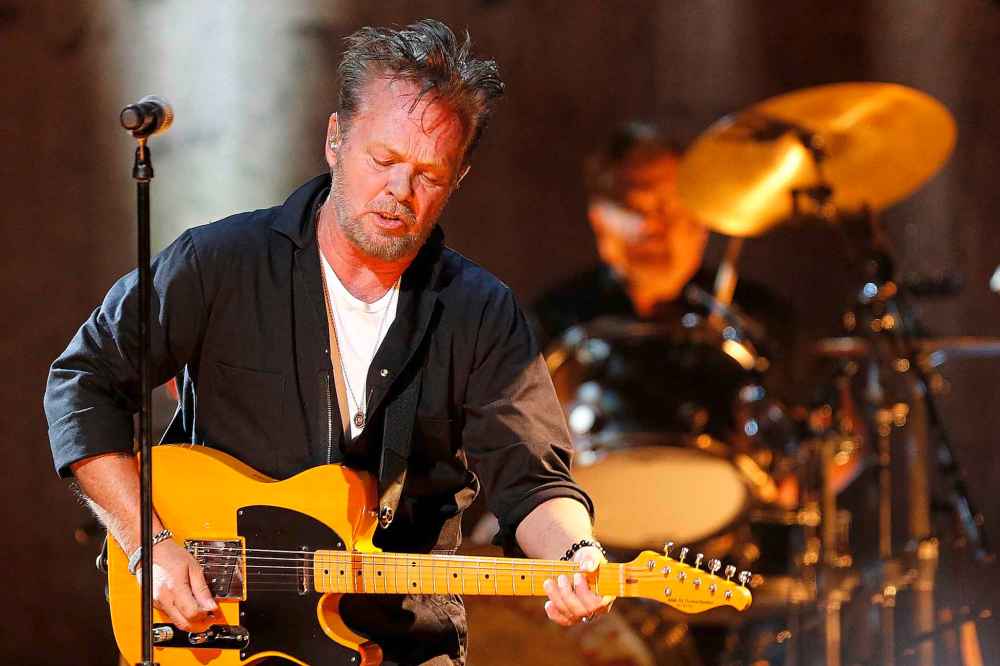 JOHN WOODS / WINNIPEG FREE PRESS
John Mellencamp performs at BellMTS Centre Tuesday, October 23, 2018.