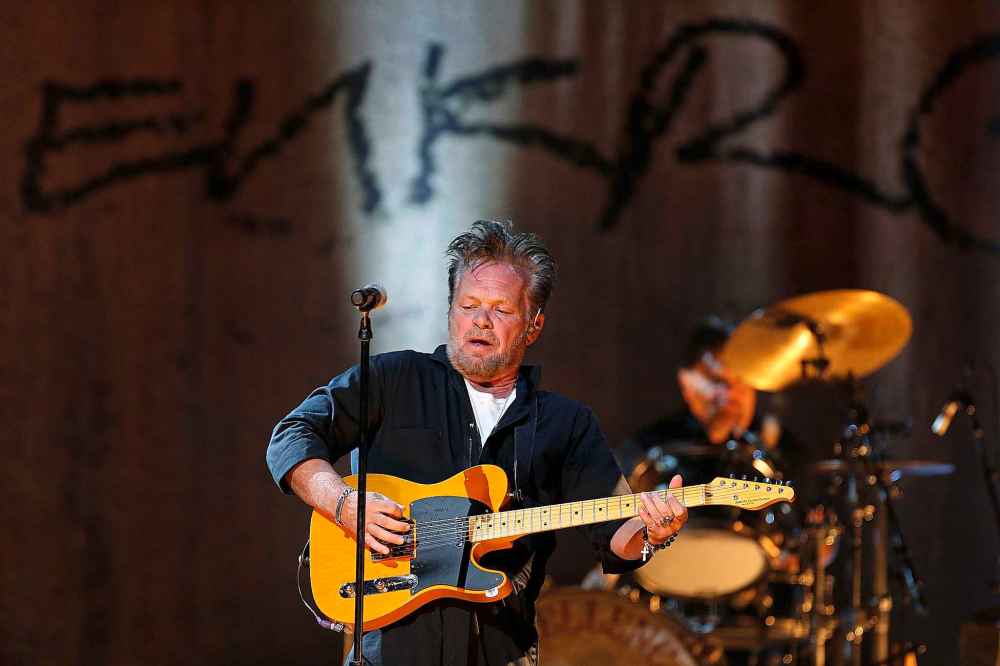 JOHN WOODS / WINNIPEG FREE PRESS
John Mellencamp performs at BellMTS Centre Tuesday, October 23, 2018.