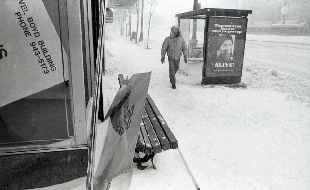 GERRY CAIRNS / WINNIPEG FREE PRESS
Winds gusted up to 90 kilometres per hour during the storm.