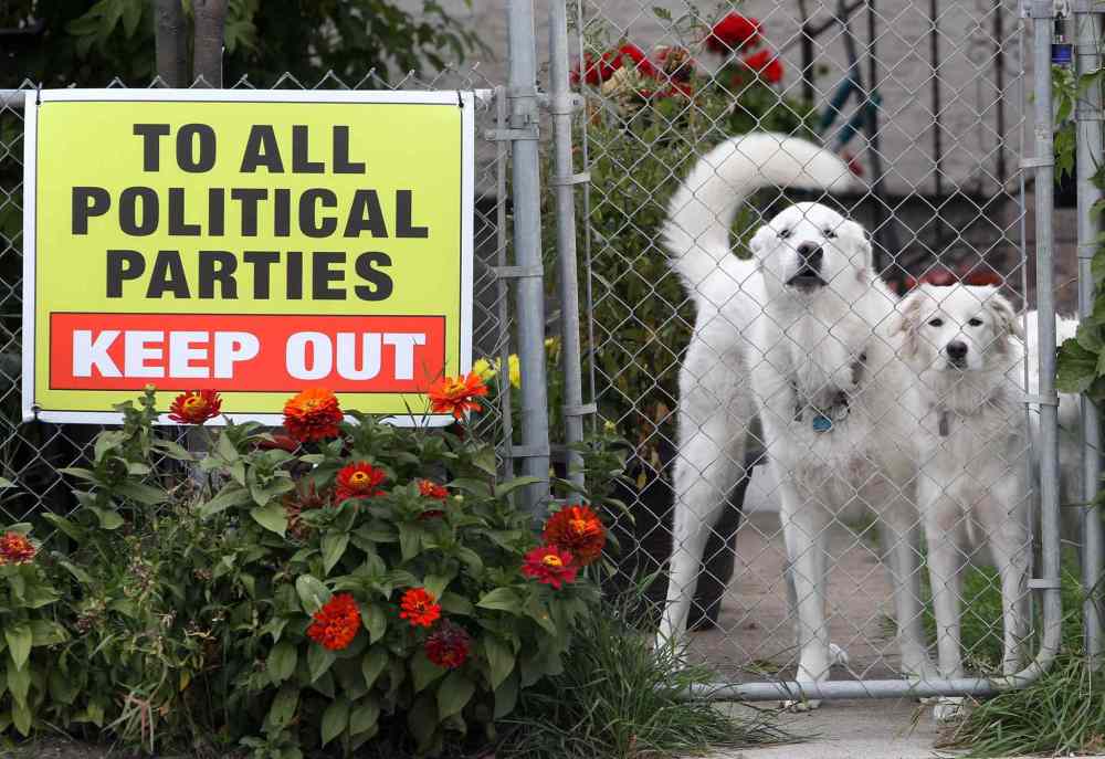 Seems this resident on Nairn Ave in Winnipeg wants nothing to do with the upcoming federal election. September 24, 2015 (JOE BRYKSA / WINNIPEG FREE PRESS)